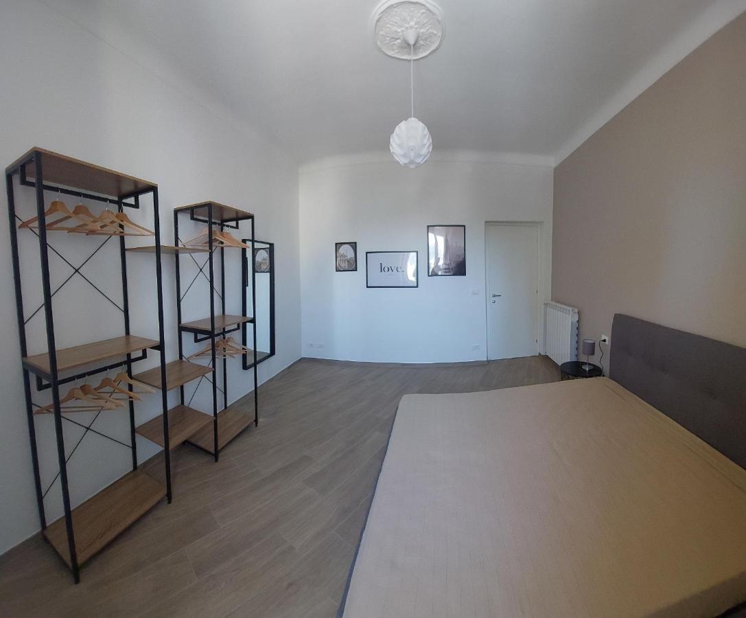 Fiumara Mall Apartment Genoa Exterior photo