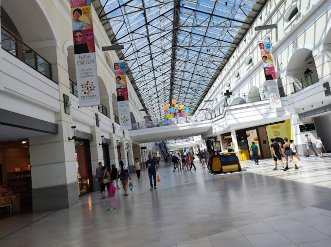 Fiumara Mall Apartment Genoa Exterior photo